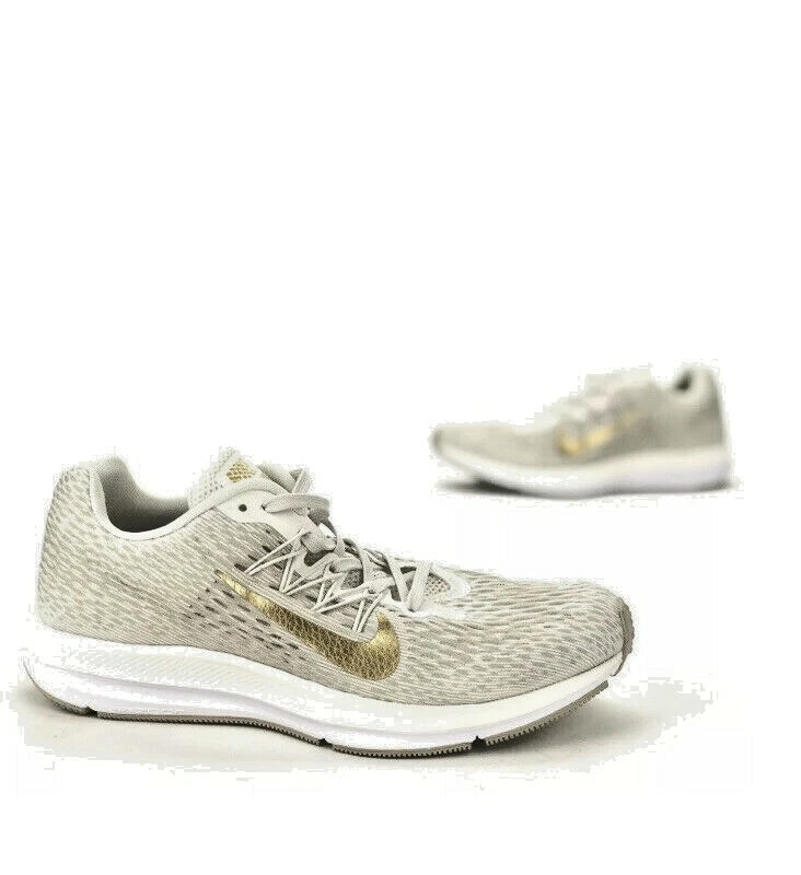 Nike 8 Zoom Winflo 5 String Running Sneaker Phantom Metallic Gold