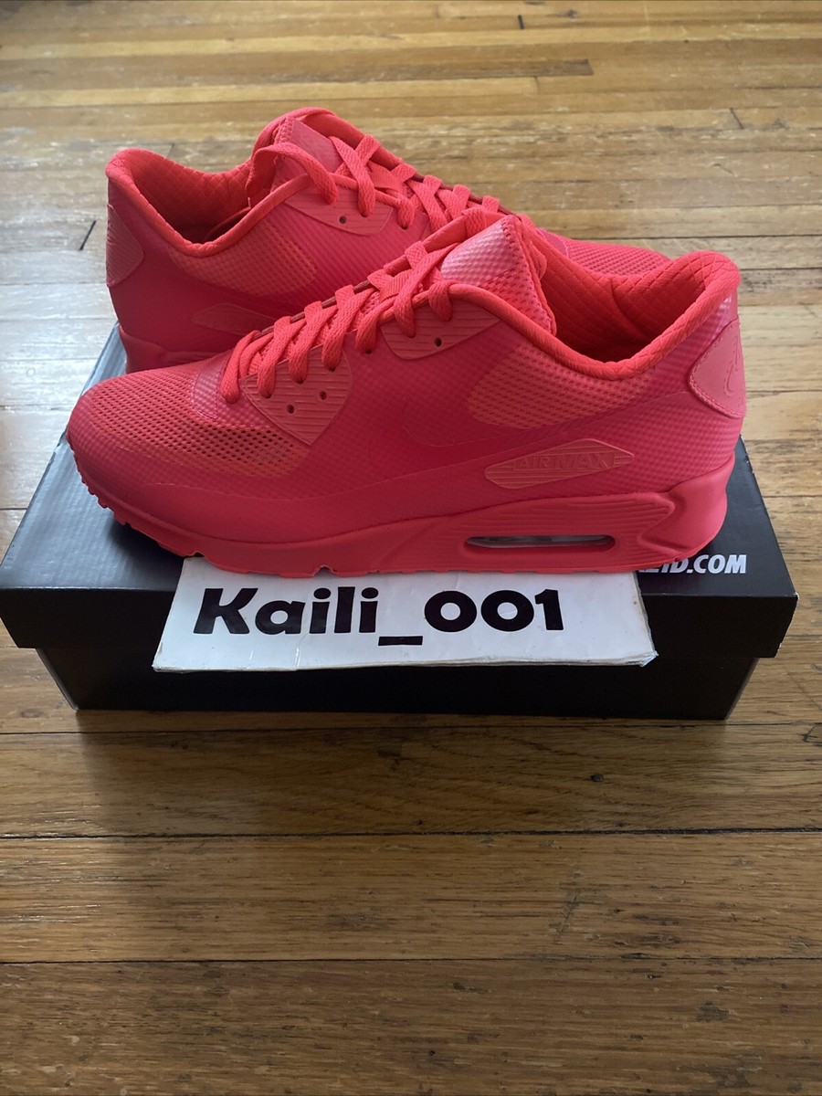 nike air max 90 hyperfuse id