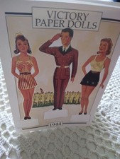 American Girl Doll Pleasant Company Retired Molly Victory Paper Dolls