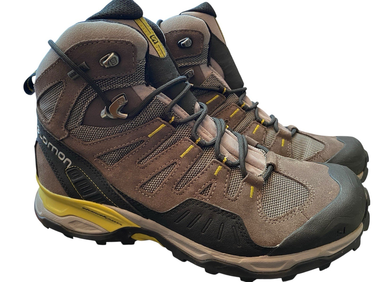 Stivali da trekking Salomon Conquest GTX uomo 9 impermeabili Gore Tex Trail ottimi