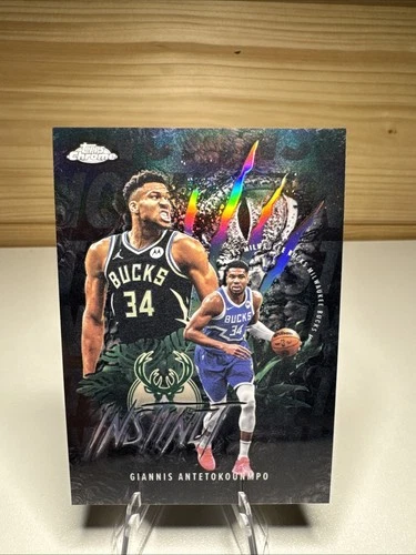 2025 Topps Chrome Giannis Antetokounmpo Refractors (RAW)