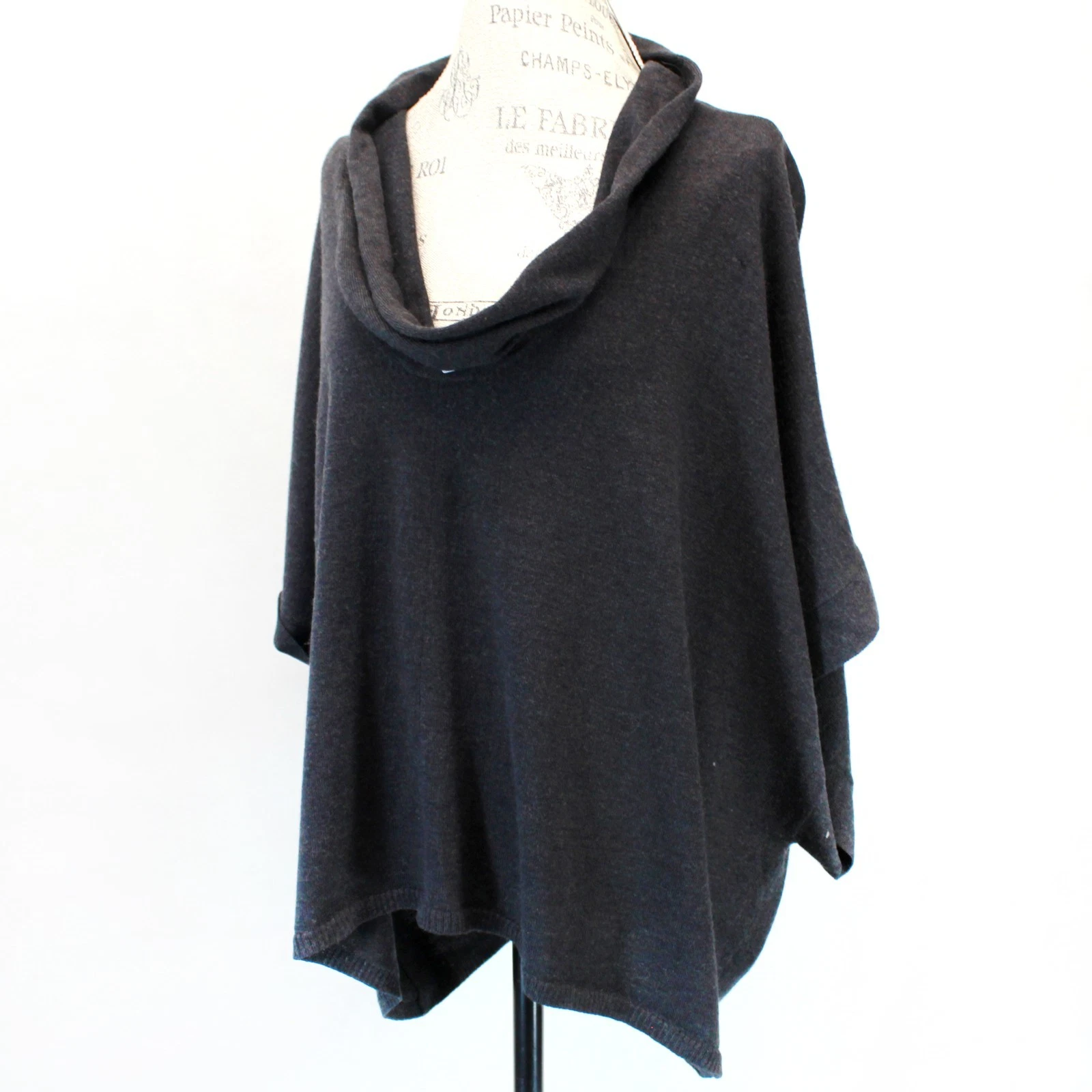 Eileen Fisher Wool Poncho Sweater Pullover Gray Cozy Casual Asymmetric Hem Large