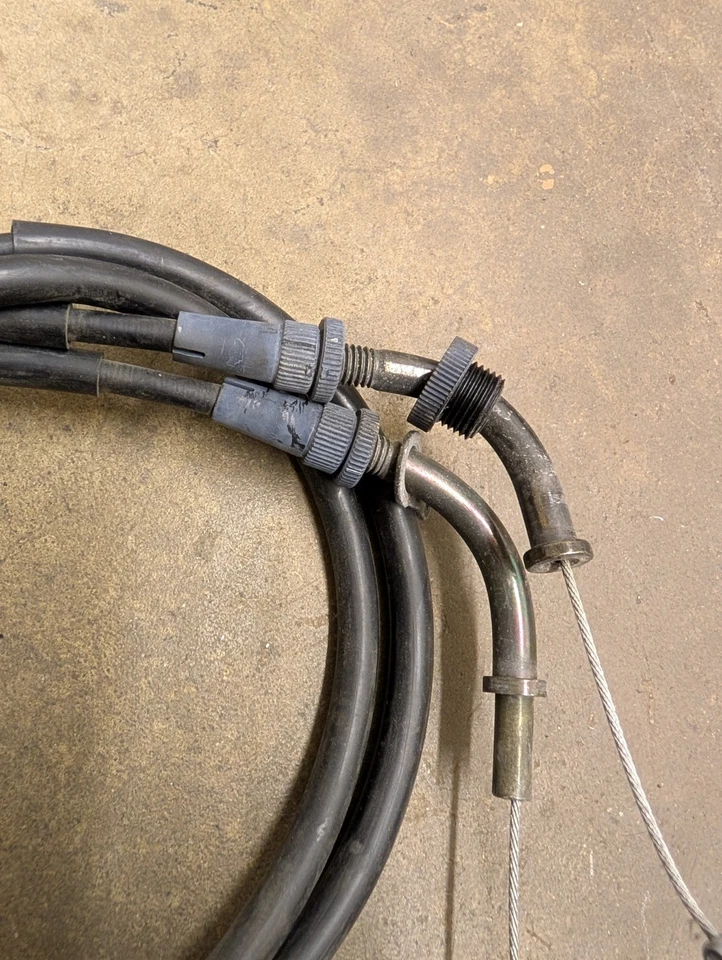 Suzuki Katana 2004 OEM cables de acelerador y embrague GSX600F Foto 2 de 4