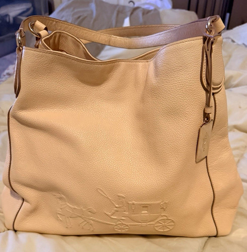 Coach Beige Pebbled Crescent Shoulder Bag Zip/Turnlock, Horse & Carriage
