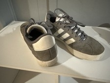 Adidas Samba Grey white BOY Shoes SIZE 5 Good Condicion