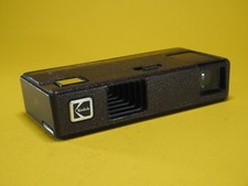Kodak Trimlite Instamatic 18 Camera NOT FILM TESTED SOLD AS-IS Shelf Decor VTG