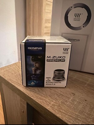 Olympus PEN E-PL10 Body weiß + Objektiv