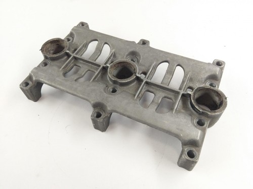 Triumph Speed Triple 955i T595N [2002] - Lagerbock Nockenwelle Zylinderkopf