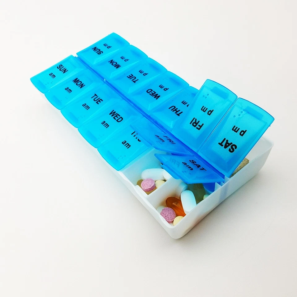 7-Day AM PM Pill Box Vitamin Organizer, Pill Splitter, Holder Keychain Bundle - Image 3 of 4