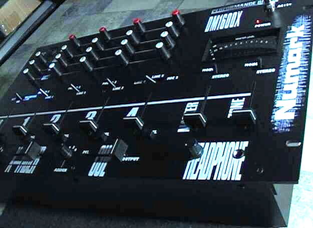 Numark DM-3002ex Three-Channel DJ Mixer. Very Rare! New! | eBay