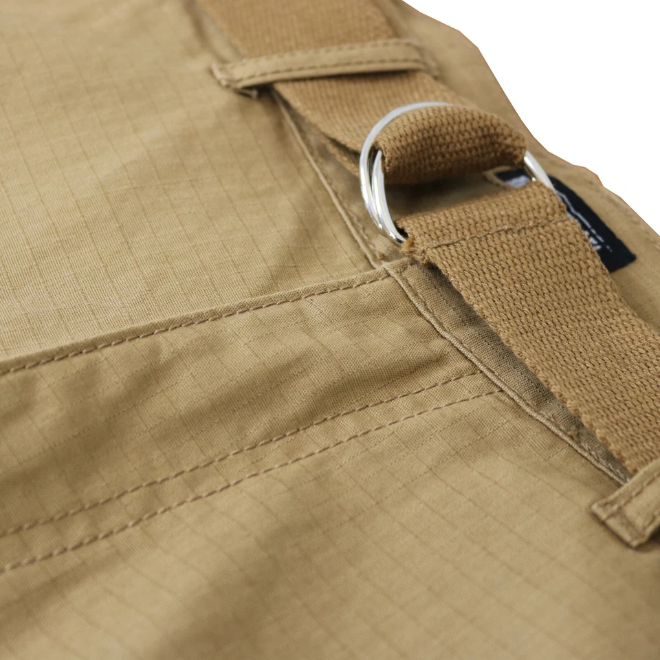 Pantalones cortos cargo elásticos para hombre con cinturón - cómodos, duraderos y ajuste a medida Foto 3 de 3