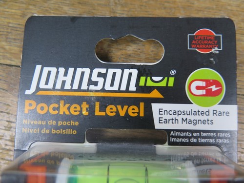 Johnson Level 1721p Magnetic Pocket Level NEW - Picture 5 of 5