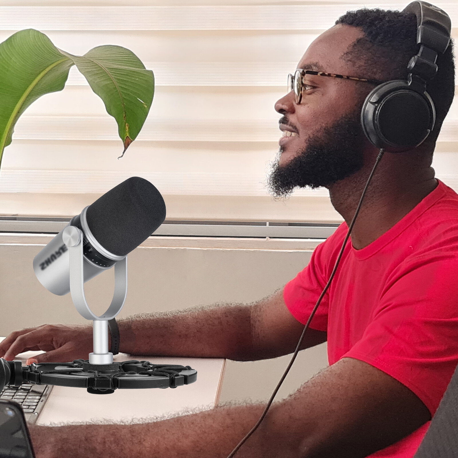 Geekria Shock Mount Mic Holder for Shure MV7, SM7B, MV7X eBay