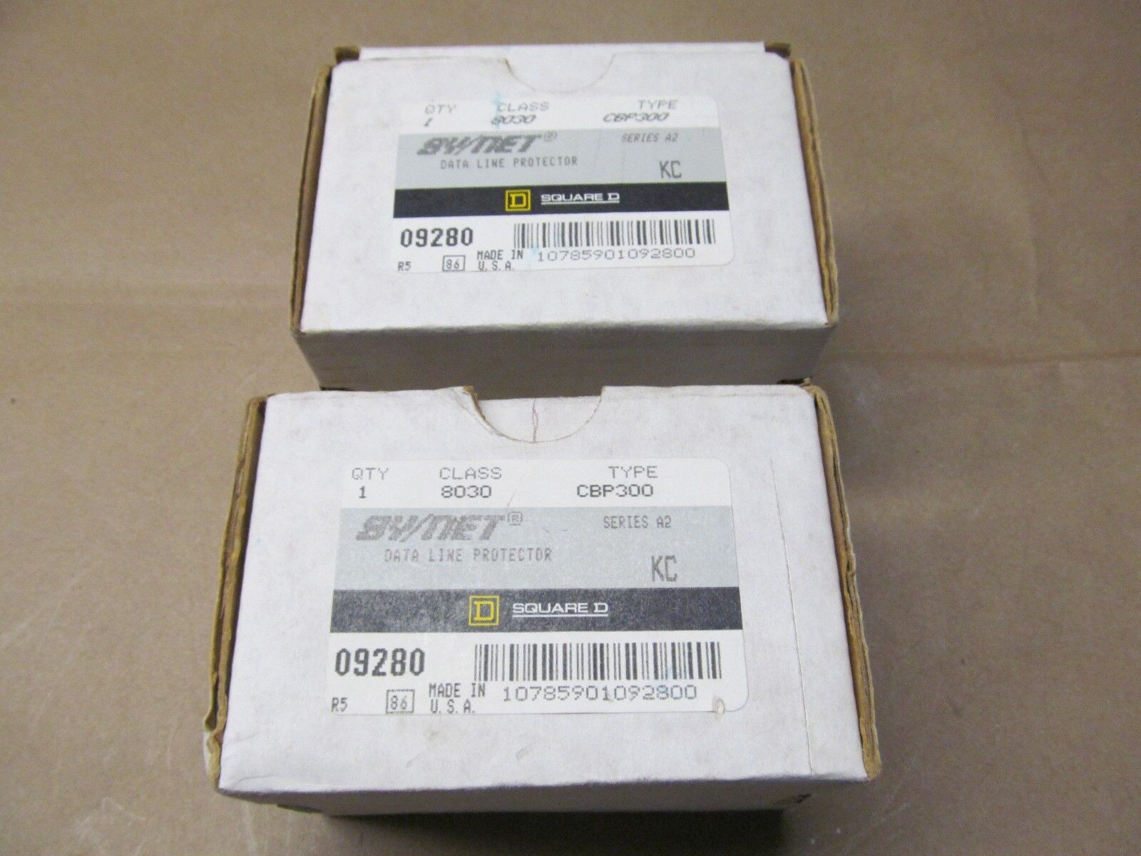 2- NEW SQUARE D SY/NET DATA LINE PROTECTOR 8030   CBP300   B-292