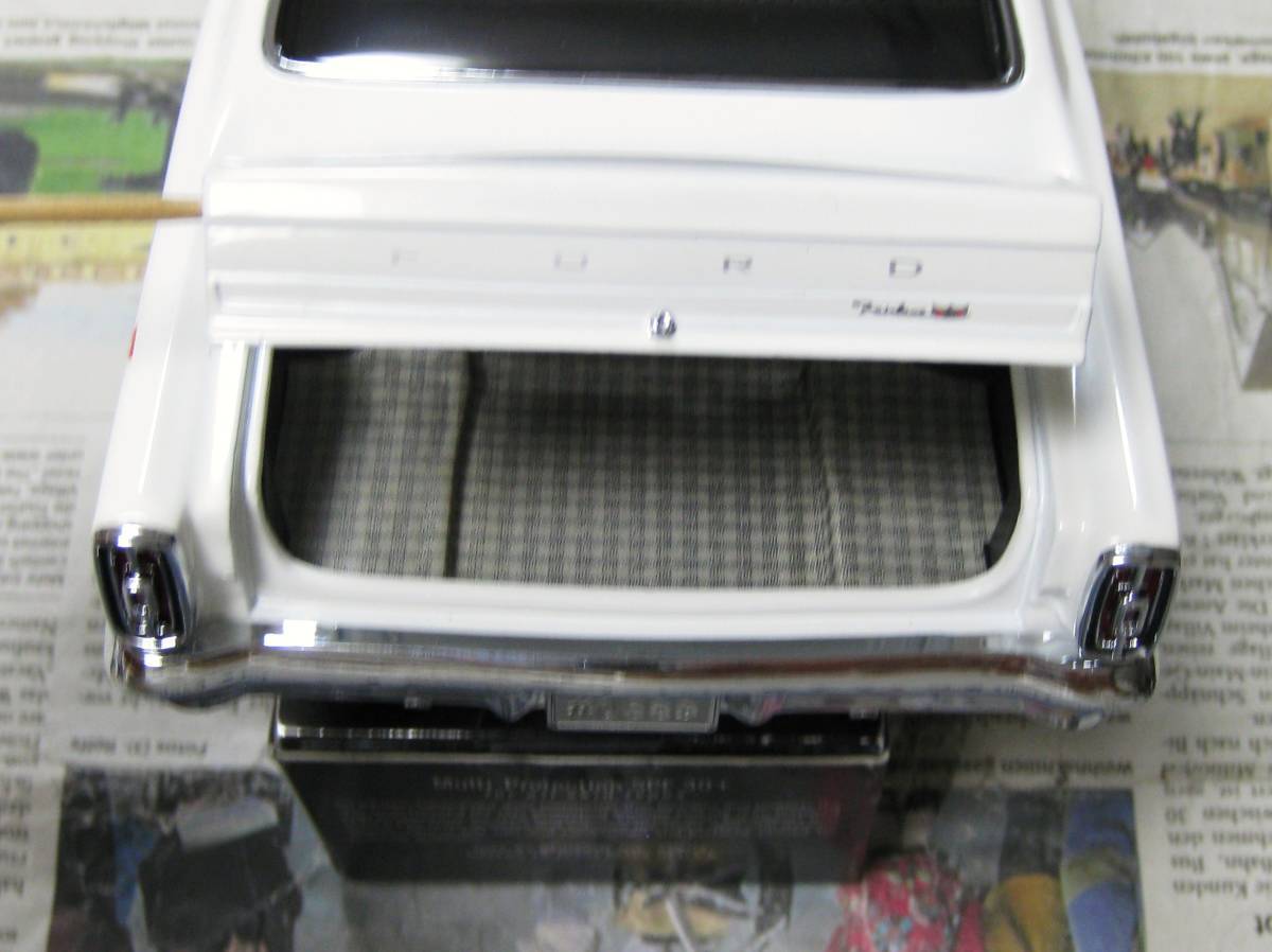 GMP 1/18 1967 Ford Fairlane Drag Car Ulrey Brothers White GMP 1/18 1967 Ford Fairlane Drag Car Ulrey Brothers White