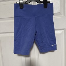 Women's Nike Sportswear Bike Shorts Size XS Tight Fit CJ2661-500 Used
