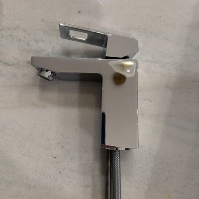 Grohe 2313300A Eurocube S-Size Single-Handle Single-Hole Bathroom Faucet Chrome 