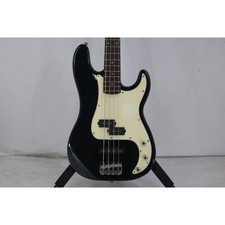 Authentic SQUIER STANDARD P-BASS SPECIAL #270-004-275-6924