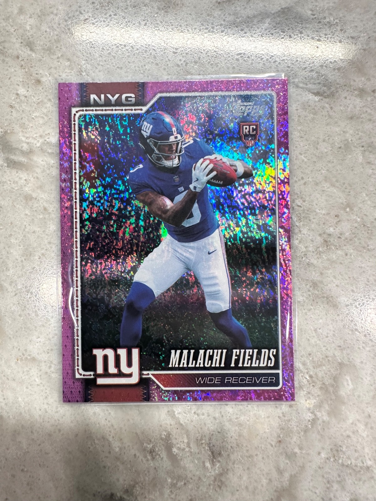 Topps 2025 Football - Malachi Fields Giants #330 RC Rookie Pink Sandglitter
