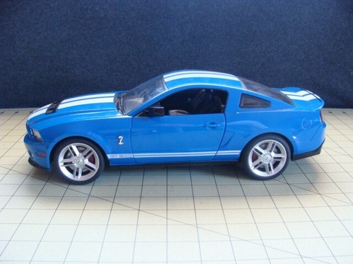 DIGIT PRO SERIES BLUE MUSTANG SHELBY GT 500 SCALE 1/14 - Picture 3 of 9