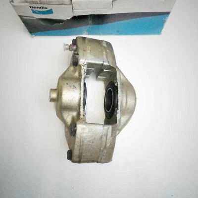 Peugeot 204 304 404 etrier de frein NEUF Bendix 691104B 4400.28 sans consigne - Photo 1/4
