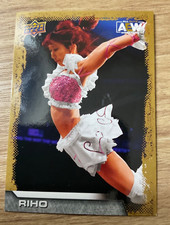 2022 Upper Deck AEW Wrestling Gold Parallel Riho #54
