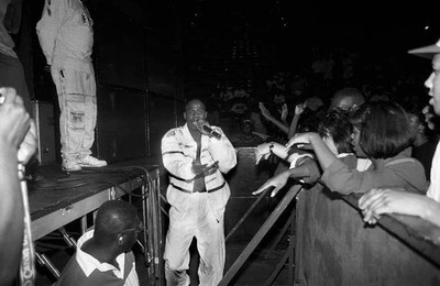 Rapper Doug E Fresh performs at the Richfield Coliseum in Richfiel- Old Photo 9