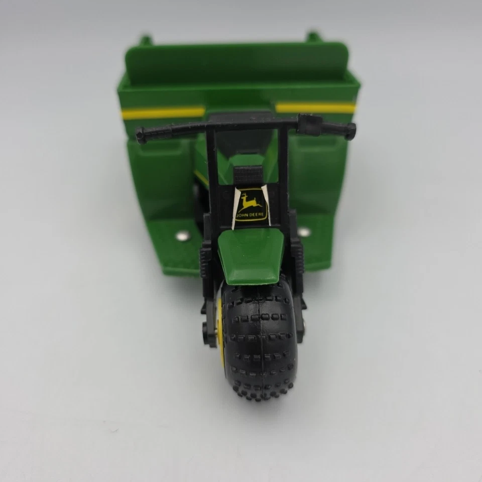 De colección Ertl John Deere AMT600 (transportador de todos los materiales) 1988 usado Foto 4 de 4