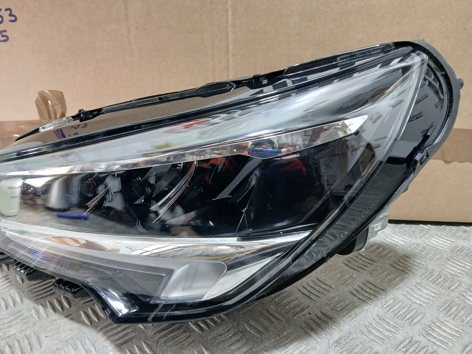VAUXHALL CORSA F 2019-24 FRONT LEFT PASSENGER HEADLIGHT 9829522880 - Image 3 of 4