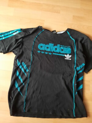 Adidas. T-Shirt.  Gr M. Sport.  Damen/ Mädchen. Jogging. Retro. 