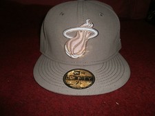 FITTED MIAMI HEAT HAT CAP 59 Fifty SIZE 7 1/4 NBA HWC New Era W/ Stickers