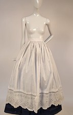 CIVIL WAR MID 19TH C WHITE CARTRIDGE PLEAT PETTICOAT W HAND CUTWORK 