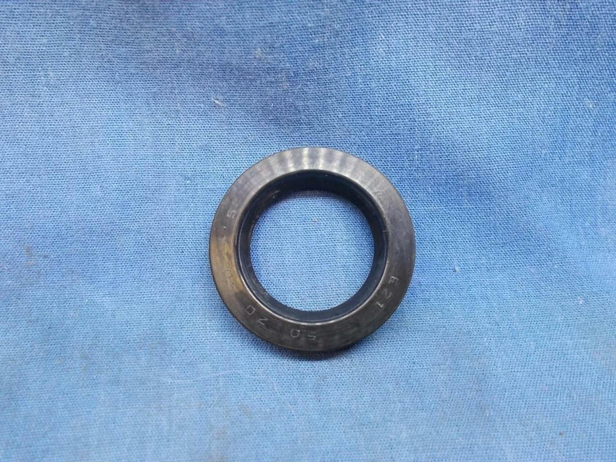 ぽん吉 Yamaha 93104-20007. OEM Kick Shaft Seal. Fits YD TD YM DT DS AT CT