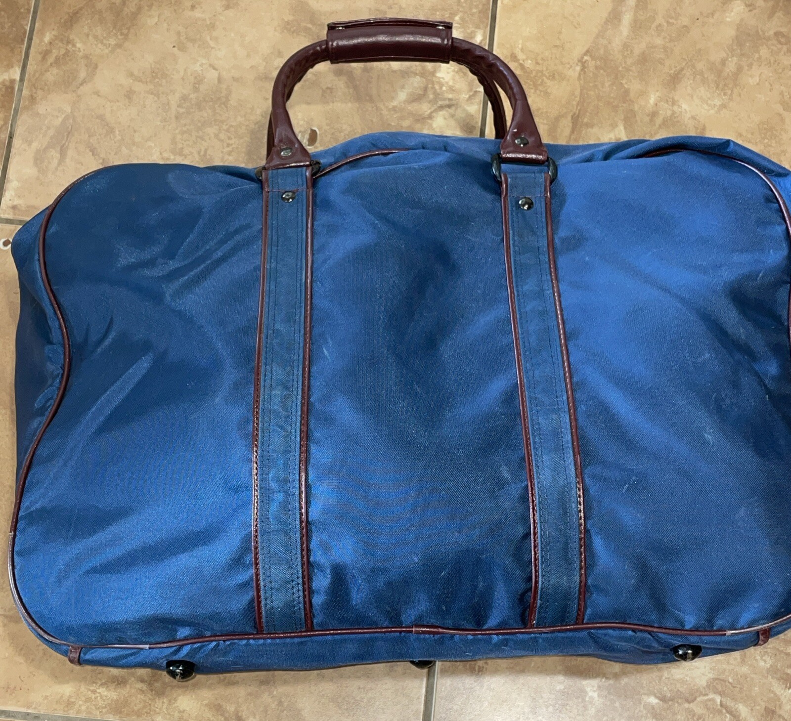 Borsa vintage YVES SAINT LAURENT blu navy e marrone da viaggio borsone e indumento logo 2 pezzi