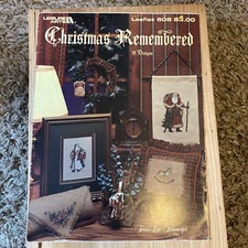 Leisure Arts Christmas Remembered 18 Designs 508 Cross Stitch Pattern Vtg