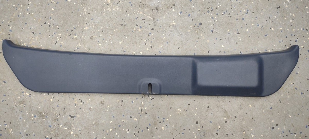 84-89 Nissan 300zx Z31 Blue Rear Upper Hatch Trim (Non 3rd Brake
