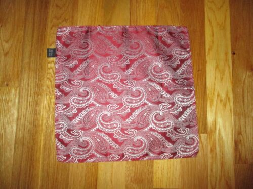 Hand Made Cranberry Red Silver Paisley 100% Silk 11" Pocket Square - Afbeelding 1 van 3