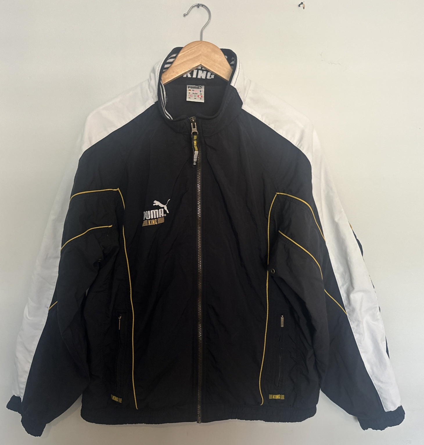 Chaqueta Puma King Vintage Retro Cremallera Completa Negra Talla M Bolsillos Bordados