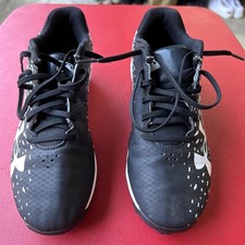 Under Armour Youth Leadoff Baseball Cleats Black White Size 4.5Y