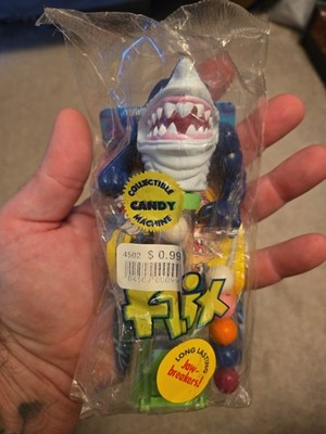 SEALED NEW 1995 STREET SHARKS FLIX CANDY #1 RIPSTER JAW BREAKER TOY TV SERIES 