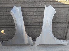 MERCEDES GLA W 156 W156 linker oder rechter Kotflügel OE Original Teil Gebraucht MERCEDES GLA W 156 W156 linker oder rechter Kotflügel OE Original Teil Gebraucht