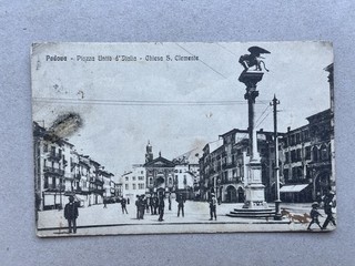S) Cartolina formato piccolo Padova piazza Unità d'Italia 1917