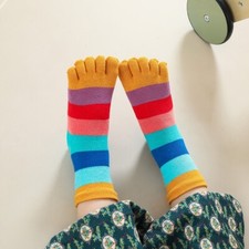 2 Pairs Kids Girls Boys Five Finger Toe Socks Rainbow Stripe Warm Casual Sports