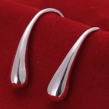 Beautiful New Silver Plated Teardrop Shape Ear Hook Drop Dangle Earrings