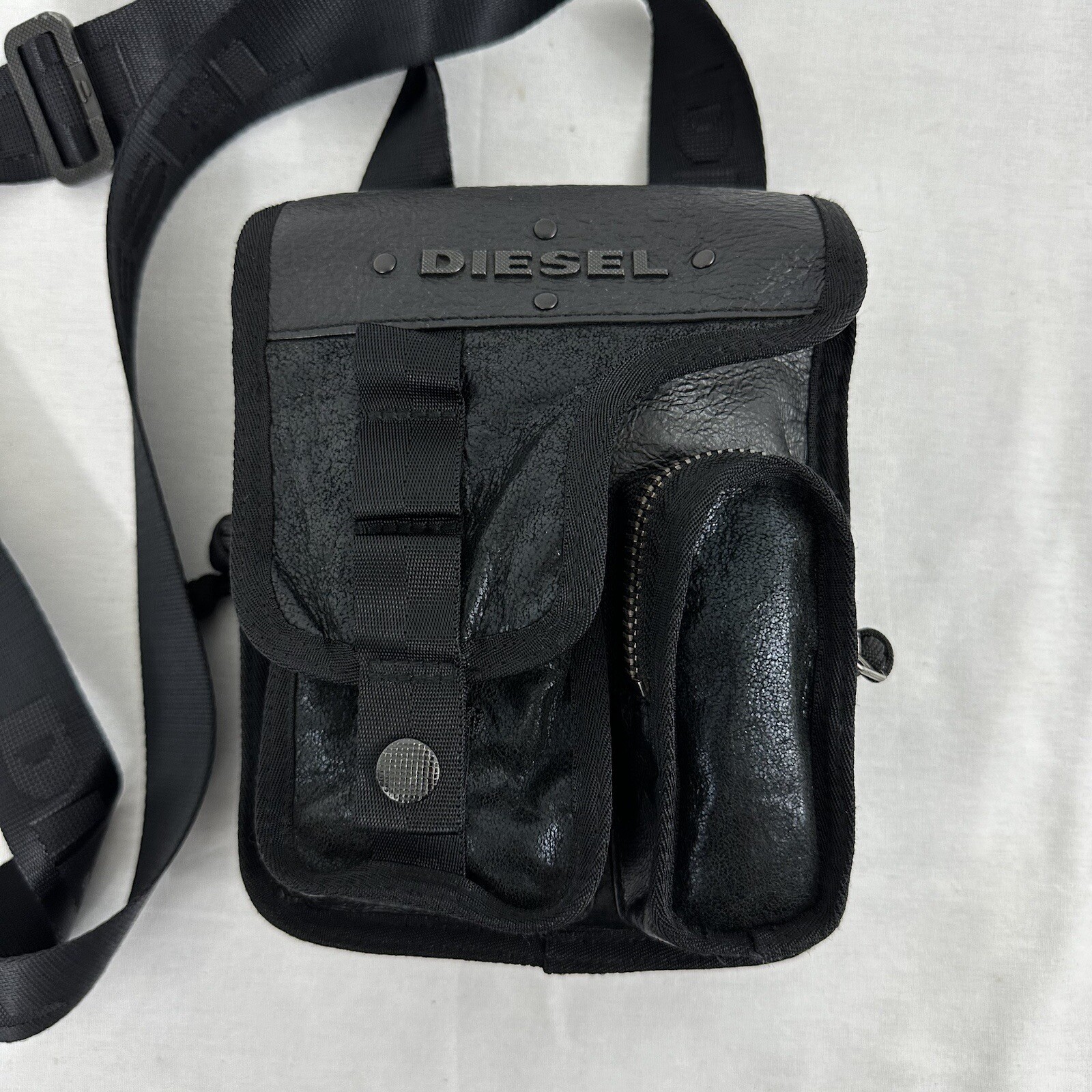 RARE! Leather Y2K Vintage Diesel Messenger Bag Men Cr… Gem