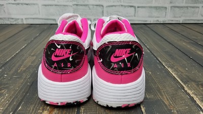 women nike shoes under 100