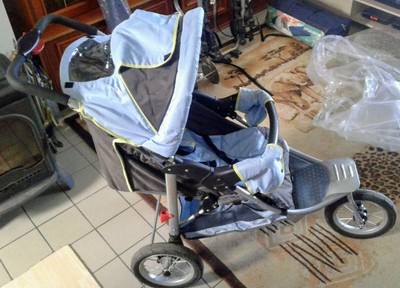 poussette jouet carrefour