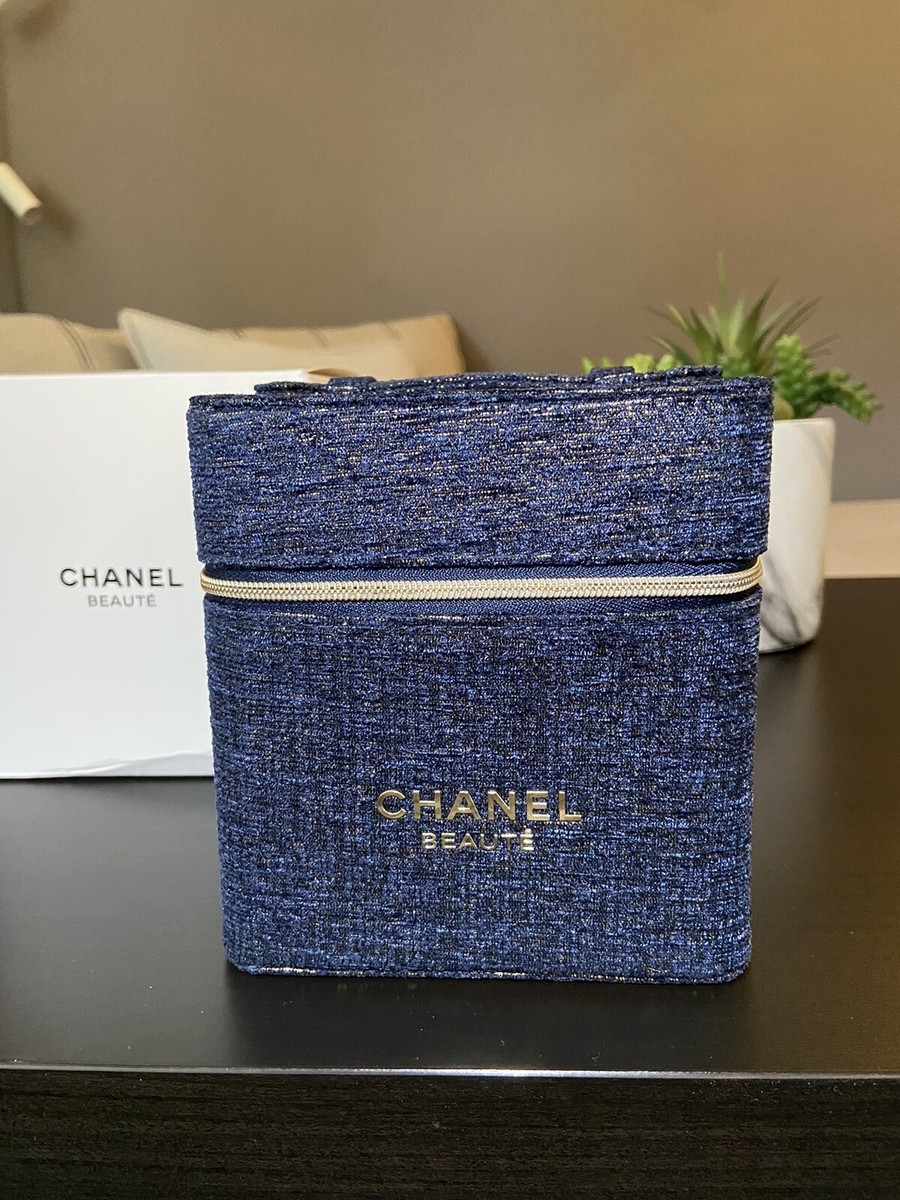 CHANEL Beaute Exclusive Makeup Box Travel Cosmetic Case Blue NEW