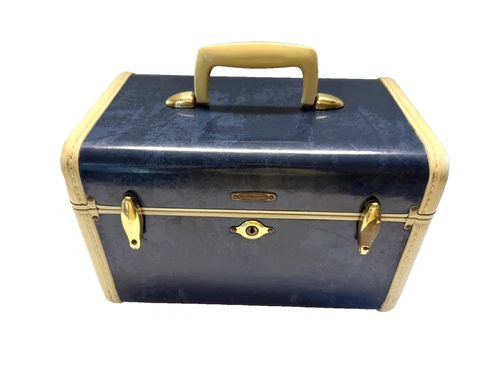 VINTAGE SAMSONITE SHWAYDER BRO.CARRY ON MAKEUP CASE..KEY..MIRROR..TRAY.EXCELLENT