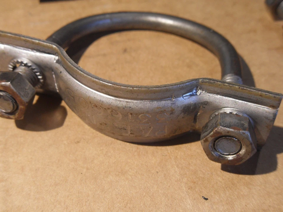 Percha de tubo trasero universal vintage Merit B11 8301 NOS Foto 2 de 4